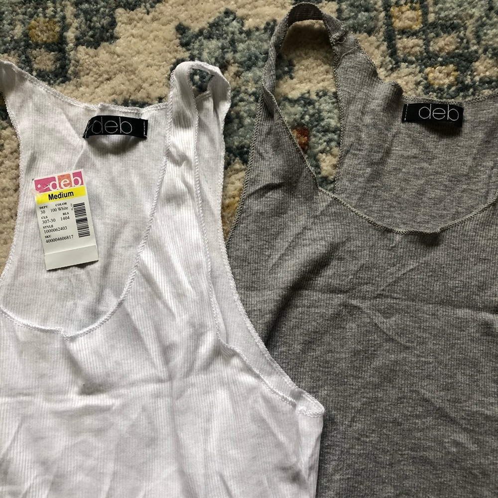 DEB pair of crop tops